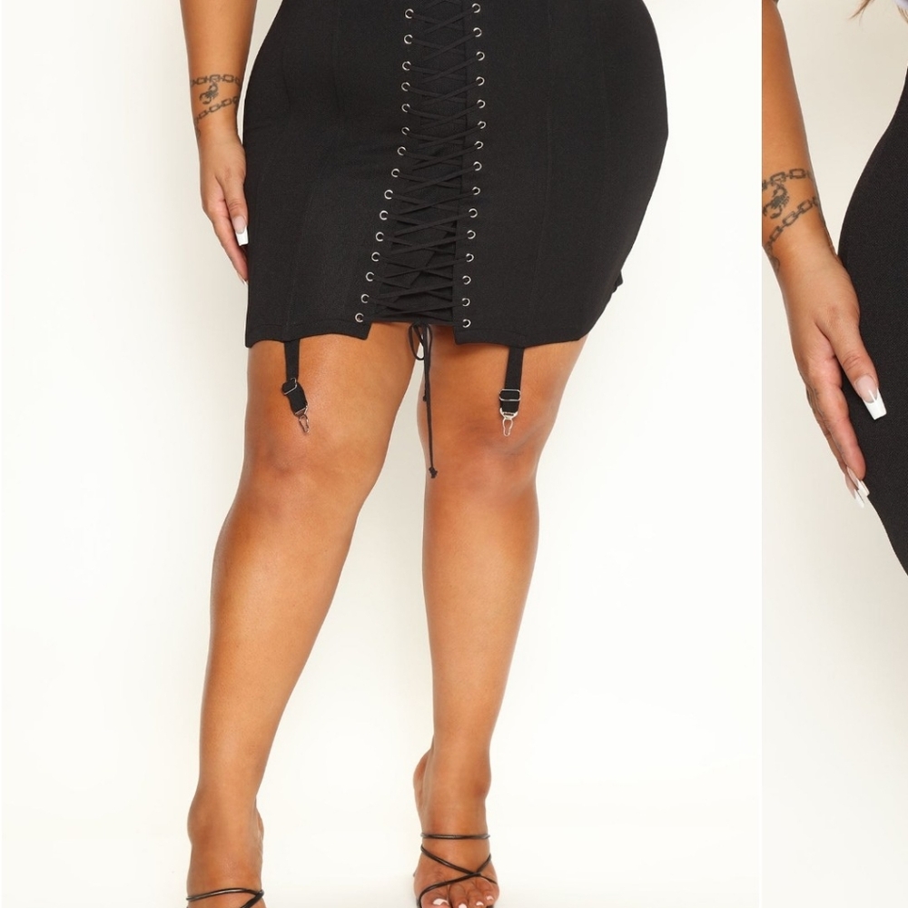 Nwot black corset midi skirt - Picture 6 of 6